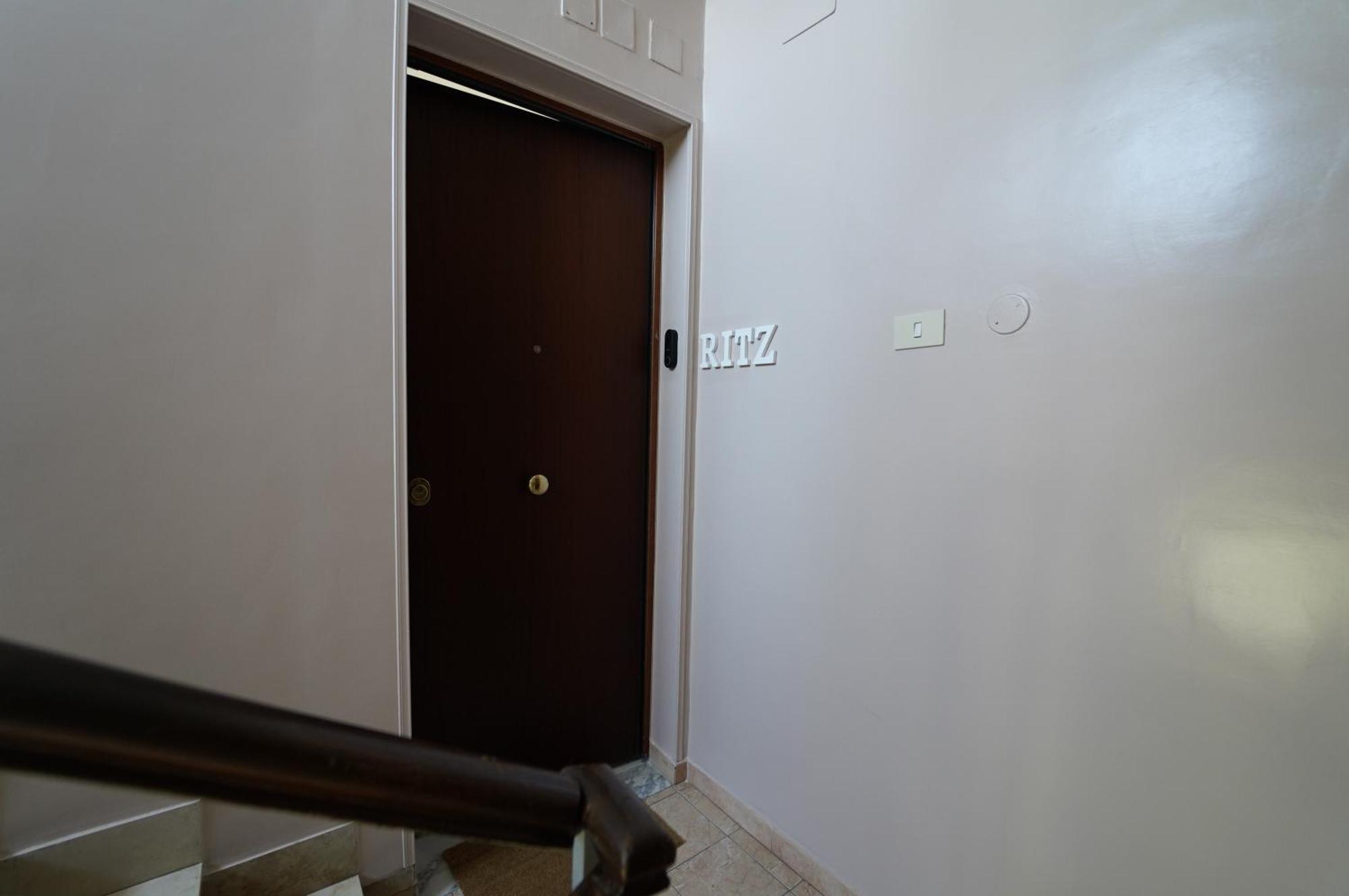 Appartamento Ritz Salerno Esterno foto